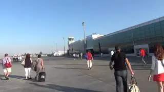 Аэропорт Эрджан - прилетели на Северный Кипр. Ercan Airport - flew to North Cyprus.
