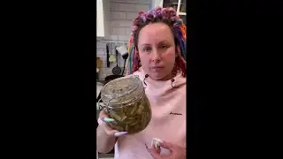 Маринованные грибочки собственного производства  Никакие магазинные рядом не стояли !