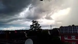 auf kommendes  Gewitter in Freiburg July 2024