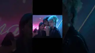 Tenderlybae облизала грудь Дилары🤯 / амина с диларой