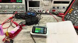 Зарядный тест аккумуляторов DMEGC INR18650–26E