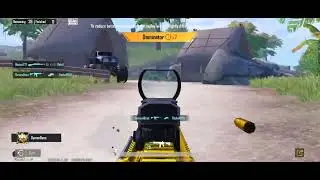 Squad clutch with a bot too 🔥