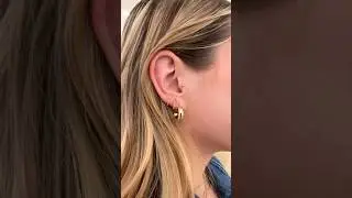 Ear stack reveal 🤍✨#earstyling #jewelry #fyp #style #everydayjewelry #fashiontiktok #goldjewelry