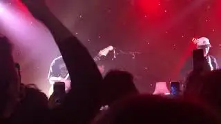 Cavetown Performing “Boys will be Bugs” live in NJ 11/3/19