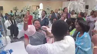 OWAKIGAMBIRE !!!!! Peace Mbabazi performance in Bugolobi Kampala. See happiness!!