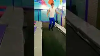 сальто.#батутныйпарк #батут #спорт #элементы #сальто #сальтоназад #изи #замедление
