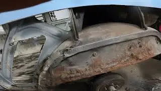 Episode 3   Restauration Combi T2 -  Les surprises continuent !