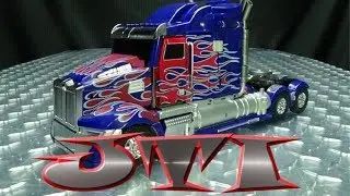 JUST TRANSFORM IT!: Unique Toys Challenger