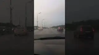Абдуллох Домла Мошинада гаплашиб кетинг...