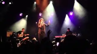 Jessie Ware - "Say You Love Me" (Acoustic) @ The El Rey Theatre (2/18/2016)