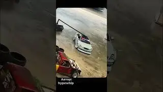 он прикрепил камеру на машинку только смотрите что за видео получилось 