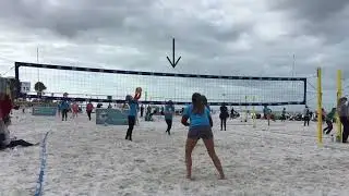 Julia Lawrence Beach 5’9