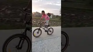 Ada aja kelakuan si bocil #shortvideo #narifchanel #subscribe #shorts #short #bmx