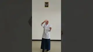 No 29A Maca Sajak Putri