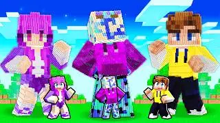 FRIENDS STATUE House Battle in Minecraft!