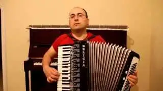 Cypriot folk song Dillirga played by Ahmet Akarsu with accordion