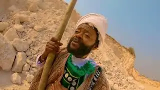 De Deus Lutumba/ Papa Faça Alguma coisa Clipe Official