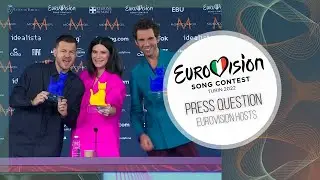 PRESS QUESTION ► Cattelan / Pausini / Mika (Hosts Eurovision 2022)