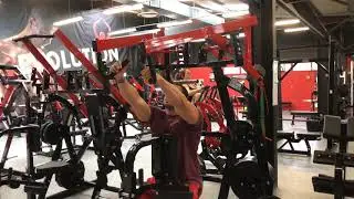 Tirage dos hammer strength
