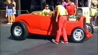 1991 - Disneyworld Orlando, Florida. Stati Uniti - Sfilata personaggi Walt Disney