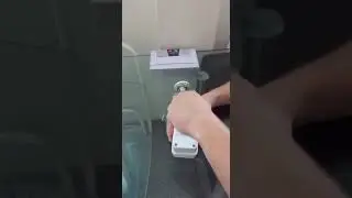 Замена батареек GIDROLOCK WINNER