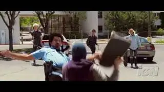 Observe and Report - RED BAND trailer
