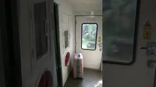 suara sambungan kereta saat berjalan dengan kecepatan tinggi #keretaapi #train #keretaapiindonesia