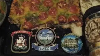 по кирпичам