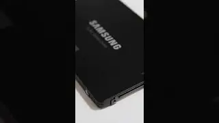 Installing a Samsung 860 EVO SSD - Self-Installing