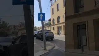 Nice Building Neighborhood