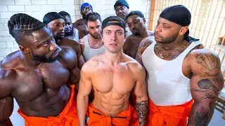 Почему ЗАКЛЮЧЕННЫЕ в Америке такие БОЛЬШИЕ?