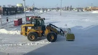 Clearing ng Snow sa mga kalsada
