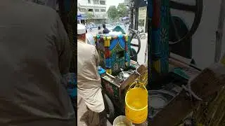 Fresh sugarcane juice 