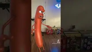 Rave dancing Hotdog!