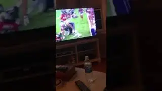 Dad's insane reaction to the patriots winning super bowl 51