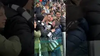 Leo Paredes LOVES giving his jersey to the fans 🤍🖤