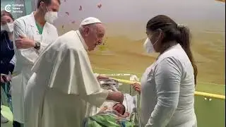 Pope baptizes baby in hospital