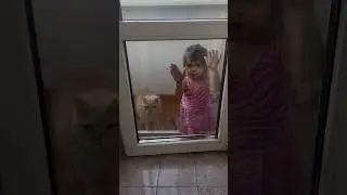 Закрылись на балконе