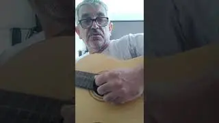 La Mia Storia Tra Le Dita ( batidinha )