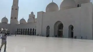 Sheikh Zayed Grand Mosque  December 9, 2025