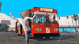 УГНАЛИ ТРОЛЛЕЙБУС в GTA5! ПОЛИЦИЯ на Хвосте! Летсплей от Игорюшины Игруши