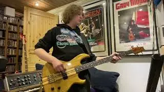 Duran Duran - Last Chance on the Stairway (bass cover)