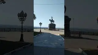 Владимир, у Собора Успения Пресвятой Богородицы