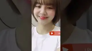 Em gái 2k4 siêu kute mặt như búp bê