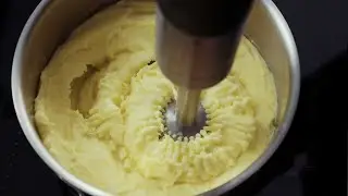 ZWILLING XTend Handheld Masher | Cordless Immersion Blender
