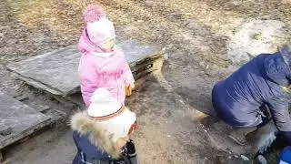 Поехали за водой и в погреб