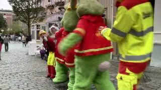 Snårpan meets the Green Rabbits at the Liseberg amusement park