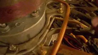 Option for connecting a carburetor from a chainsaw