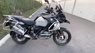 A closer look at the BMW GS1250  and enjoy the tunes of its engine. the perfect moment.