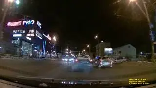 Пример записи видеорегистратора Mio MiVue C325 - ночь.